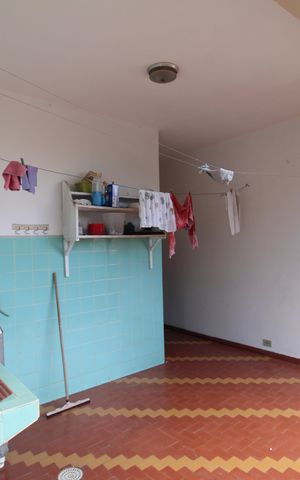 Casa à venda com 276m², 3 quartos e 2 vagasÁrea de Serviço