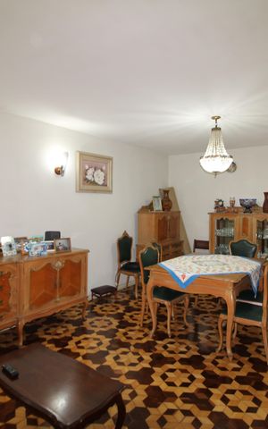 Casa à venda com 276m², 3 quartos e 2 vagasSala 2