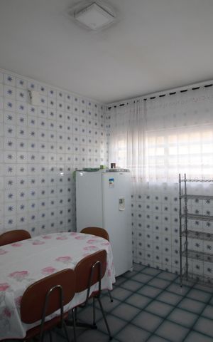 Casa à venda com 276m², 3 quartos e 2 vagasCozinha