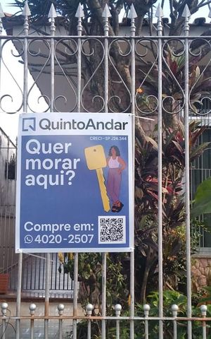 Casa à venda com 276m², 3 quartos e 2 vagas Casa à venda com 276m², 3 quartos e 2 vagasPlaca