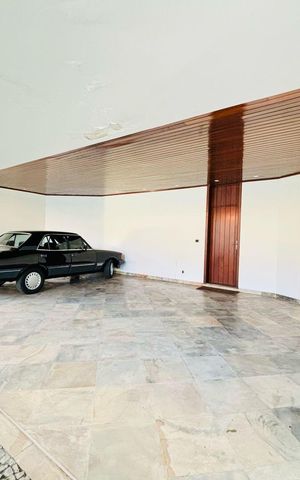 Casa à venda com 1199m², 4 quartos e 8 vagas
