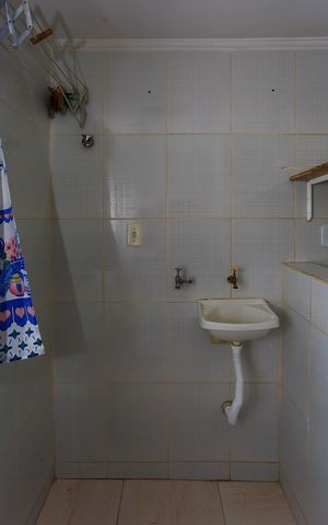 Apartamento para alugar com 50m², 2 quartos e sem vaga Apartamento para alugar com 50m², 2 quartos e sem vagaÁrea de Serviço
