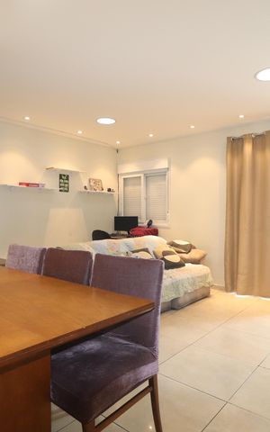 Apartamento à venda com 70m², 2 quartos e 1 vagaSala