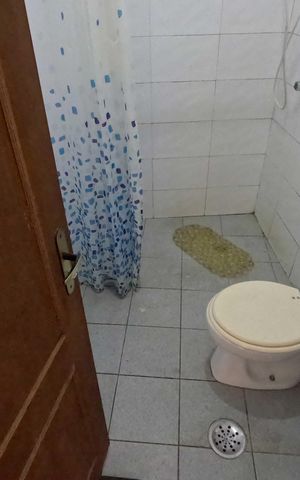 Casa para alugar com 250m², 4 quartos e 6 vagasBanheiro de Serviço