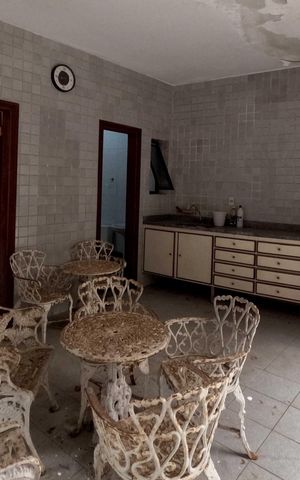 Casa para alugar com 250m², 4 quartos e 6 vagasÁrea Externa