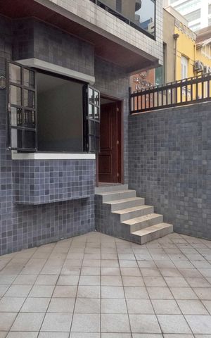 Casa para alugar com 250m², 4 quartos e 6 vagasGaragem