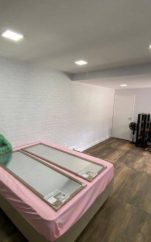 Casa à venda com 600m², 6 quartos e 3 vagas Casa à venda com 600m², 6 quartos e 3 vagasSuíte 2