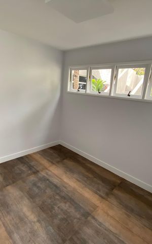 Casa à venda com 600m², 6 quartos e 3 vagas Casa à venda com 600m², 6 quartos e 3 vagasQuarto 2