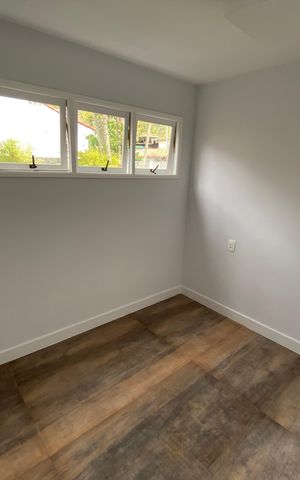 Casa à venda com 600m², 6 quartos e 3 vagas Casa à venda com 600m², 6 quartos e 3 vagasQuarto 2