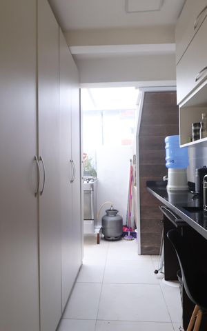 Casa de condomínio para alugar com 43m², 1 quarto e 1 vagaCozinha 