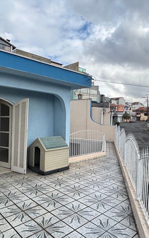 Casa à venda com 187m², 3 quartos e 2 vagasSuite Varanda