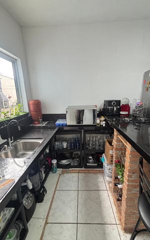 Casa à venda com 187m², 3 quartos e 2 vagasCozinha