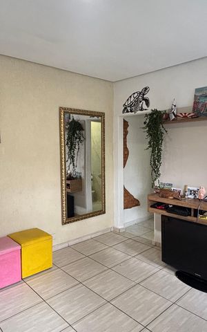 Casa à venda com 187m², 3 quartos e 2 vagasSala