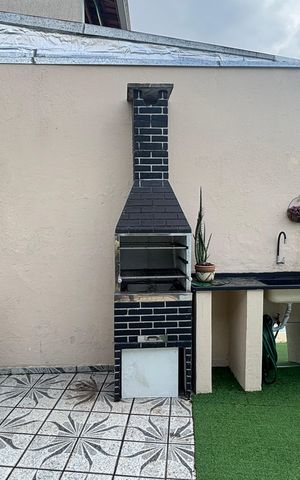 Casa à venda com 187m², 3 quartos e 2 vagasQuintal