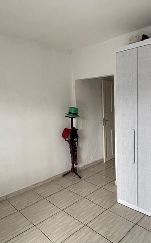 Casa à venda com 187m², 3 quartos e 2 vagasSuite