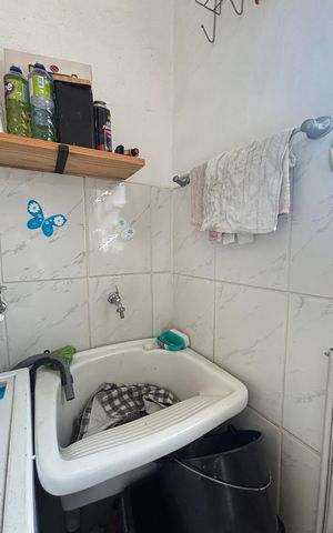 Casa à venda com 187m², 3 quartos e 2 vagasÁrea de Serviço