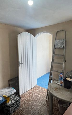 Casa à venda com 187m², 3 quartos e 2 vagasPorão