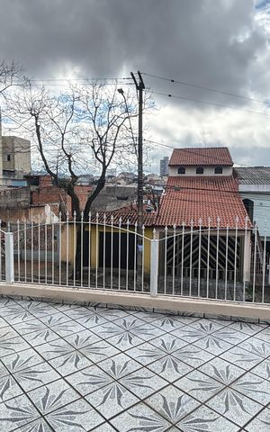 Casa à venda com 187m², 3 quartos e 2 vagasSuite Varanda