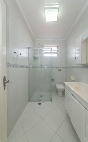 Casa para alugar com 125m², 2 quartos e 2 vagasBanheiro