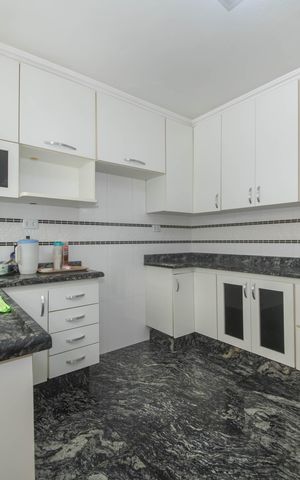 Casa para alugar com 125m², 2 quartos e 2 vagasCozinha