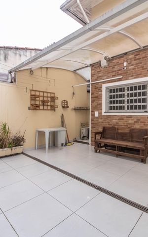 Casa para alugar com 125m², 2 quartos e 2 vagasQuintal