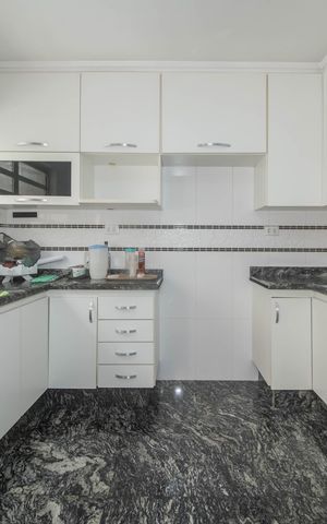 Casa para alugar com 125m², 2 quartos e 2 vagasCozinha