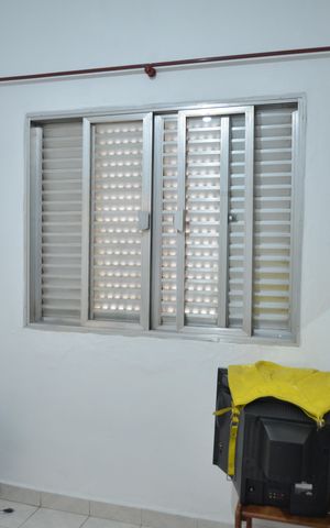 Casa à venda com 165m², 4 quartos e 2 vagasQuarto 1