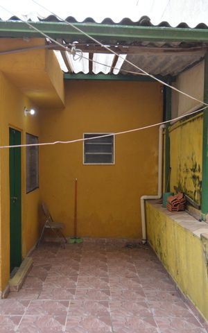Casa à venda com 165m², 4 quartos e 2 vagasQuintal