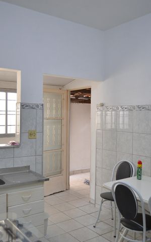 Casa à venda com 165m², 4 quartos e 2 vagasCozinha