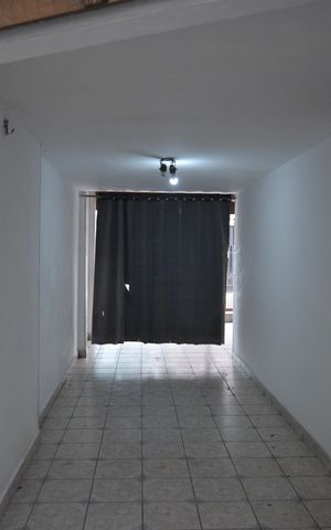 Casa à venda com 165m², 4 quartos e 2 vagasQuintal