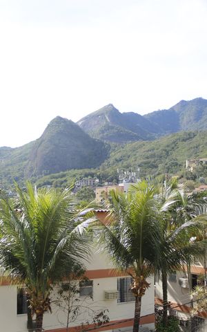 Casa de condomínio à venda com 303m², 5 quartos e 2 vagasVista da Varanda do Quarto 1