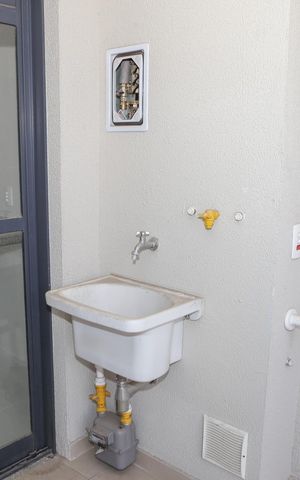 Apartamento à venda com 54m², 2 quartos e 1 vaga Apartamento à venda com 54m², 2 quartos e 1 vagaÁrea de Serviço