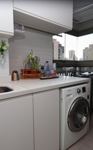 Apartamento à venda com 113m², 2 quartos e 3 vagasLavanderia