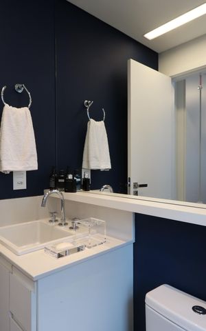 Apartamento à venda com 113m², 2 quartos e 3 vagasBanheiro da Suíte 1