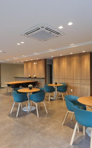 Apartamento à venda com 113m², 2 quartos e 3 vagasÁrea comum - Salão de festas