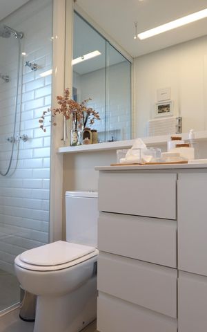 Apartamento à venda com 113m², 2 quartos e 3 vagasBanheiro 2 da Suíte 1
