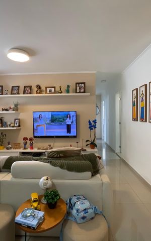 Apartamento à venda com 95m², 3 quartos e 2 vagas Apartamento à venda com 95m², 3 quartos e 2 vagasSala