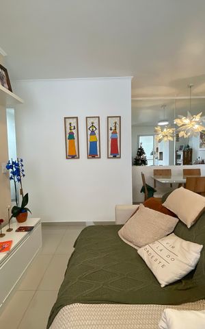 Apartamento à venda com 95m², 3 quartos e 2 vagas Apartamento à venda com 95m², 3 quartos e 2 vagasSala