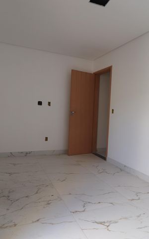 Apartamento à venda com 140m², 3 quartos e 2 vagasSuíte