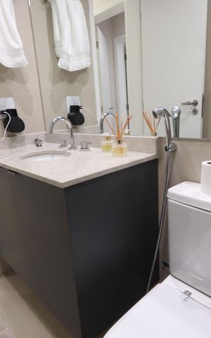 Apartamento para alugar com 74m², 2 quartos e 1 vagaBanheiro Social