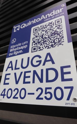 Apartamento para alugar com 74m², 2 quartos e 1 vagaPlaca