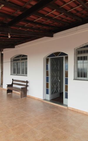Casa para alugar com 160m², 3 quartos e 1 vagaVaranda