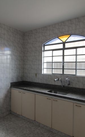 Casa para alugar com 160m², 3 quartos e 1 vagaCozinha