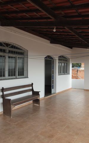 Casa para alugar com 160m², 3 quartos e 1 vagaVaranda