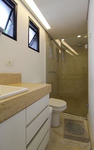 Apartamento para alugar com 72m², 2 quartos e 2 vagasBanheiro da Suíte