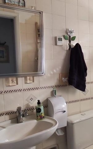 Apartamento à venda com 78m², 2 quartos e 1 vaga Apartamento à venda com 78m², 2 quartos e 1 vagaBanheiro