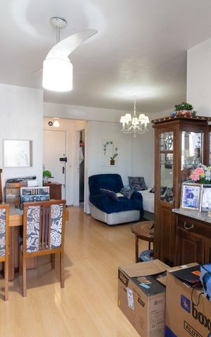 Apartamento à venda com 78m², 2 quartos e 1 vaga Apartamento à venda com 78m², 2 quartos e 1 vagaSala