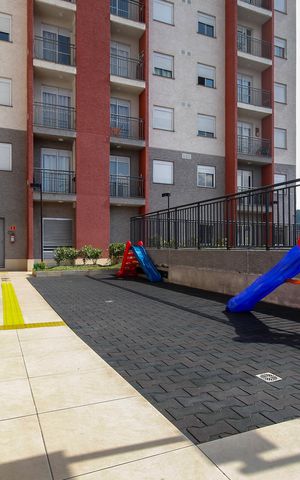 Apartamento para alugar com 28m², 1 quarto e sem vaga Apartamento para alugar com 28m², 1 quarto e sem vagaÁrea comum - Playground