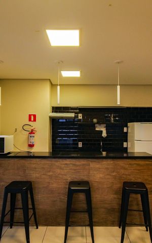 Apartamento para alugar com 28m², 1 quarto e sem vaga Apartamento para alugar com 28m², 1 quarto e sem vagaÁrea comum - Salão de festas