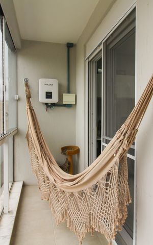 Casa de condomínio à venda com 131m², 3 quartos e 2 vagas Casa de condomínio à venda com 131m², 3 quartos e 2 vagasVaranda da Suíte